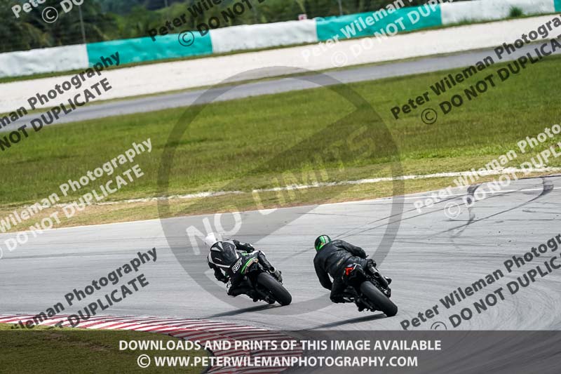 Sepang;event digital images;motorbikes;no limits;peter wileman photography;trackday;trackday digital images